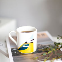 Load image into Gallery viewer, Bird Mug - Blue Tit