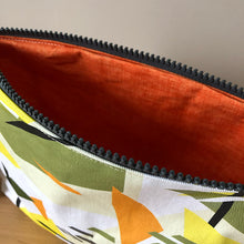 Load image into Gallery viewer, Zipped Bag - Abstract Goldcrest